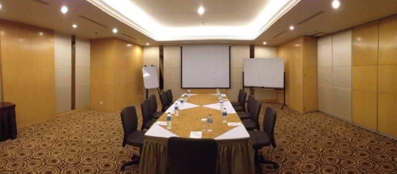 All Sedayu Hotel Kelapa Gading Jakarta Exterior photo