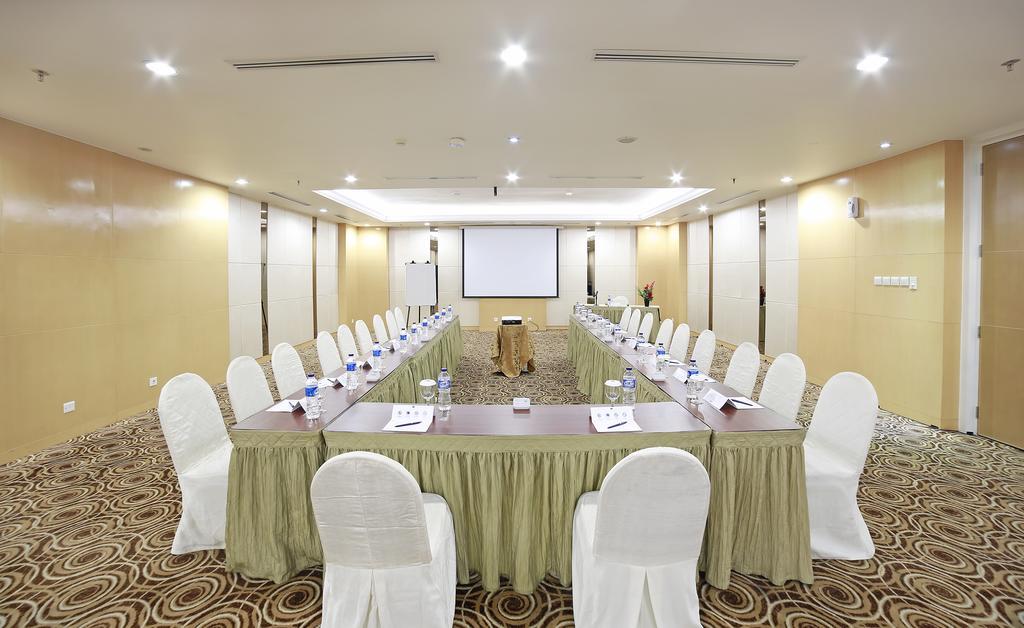 All Sedayu Hotel Kelapa Gading Jakarta Exterior photo